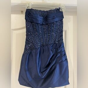 Navy blue homecoming, formal, semi formal dress size double zero